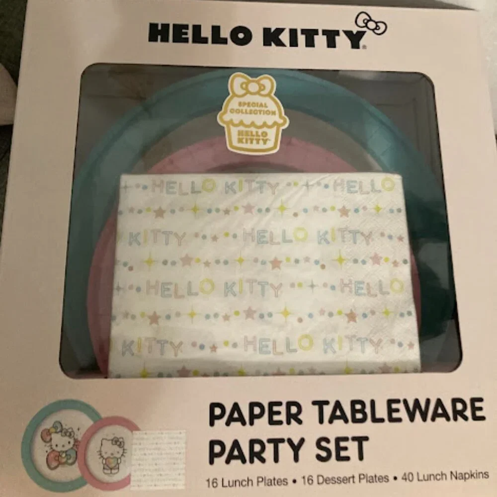 Hello Kitty Paper Tableware Party Set